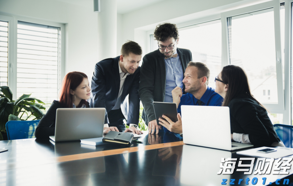 香港湾仔坚尼地道树下发现无头尸,警方初步判断为高处堕下