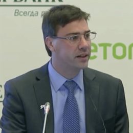 两名“00后”职院毕业生的职场之路