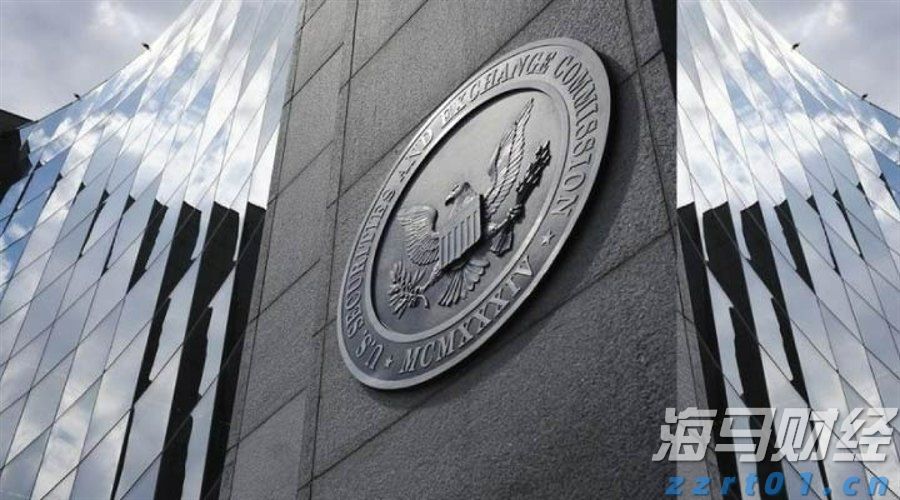 广州白云区山体滑坡现场搜救出第十名被困人员